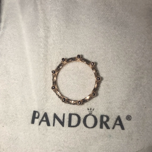 pandora rose gold crown ring - Picture 2 of 3